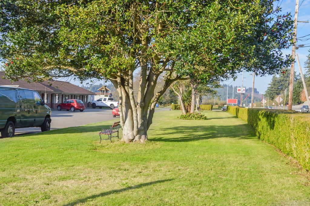 Bay Bridge Motel North Bend Exterior foto